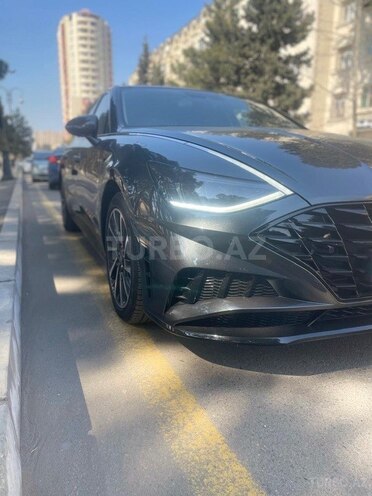 Hyundai Sonata-9