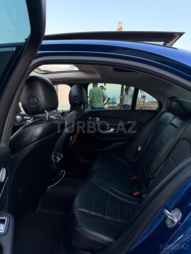 Mercedes C 300-16