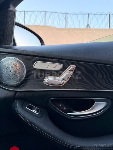 Mercedes C 300-12