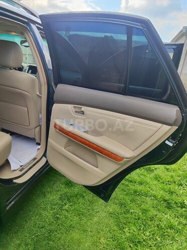 Lexus RX 330-8