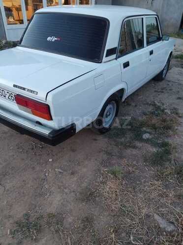 LADA (VAZ) 2107-4