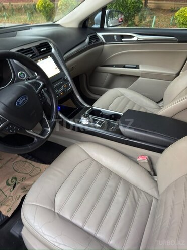 Ford Fusion (North America)-10