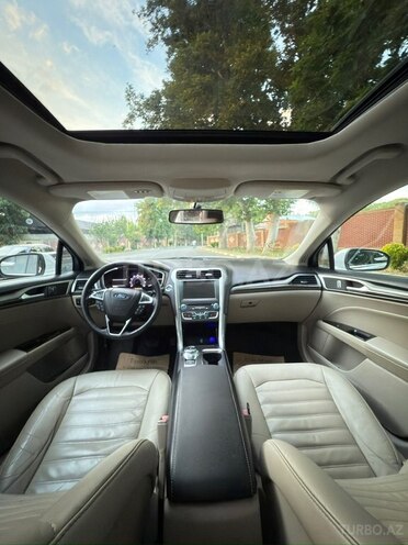 Ford Fusion (North America)-8