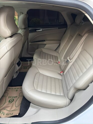 Ford Fusion (North America)-9