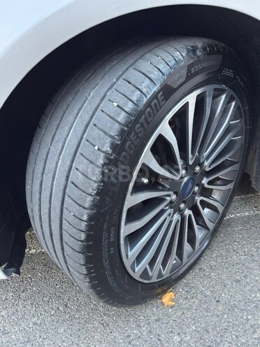 Ford Fusion (North America)-15