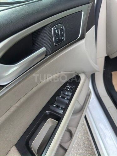 Ford Fusion (North America)-12