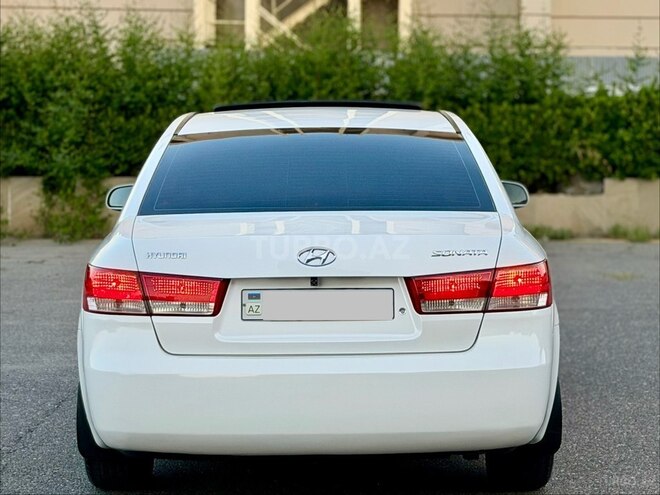 Hyundai Sonata-5