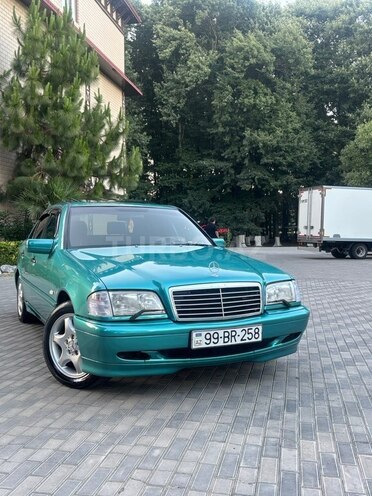 Mercedes C 180-3