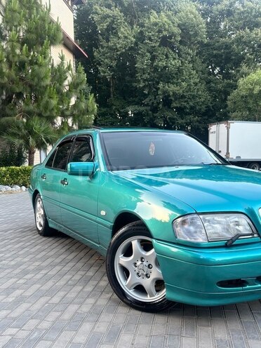 Mercedes C 180-5