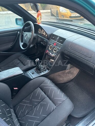 Mercedes C 180-12
