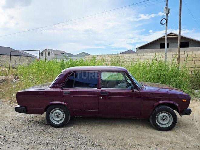 LADA (VAZ) 2107-5