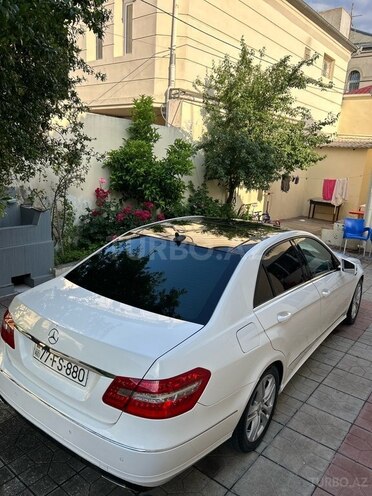 Mercedes E 200-16