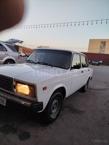 LADA (VAZ) 2107-5