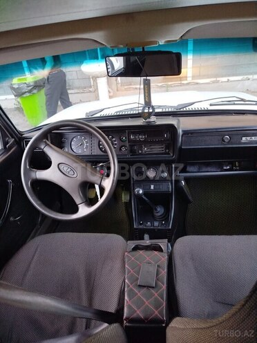 LADA (VAZ) 2107-8
