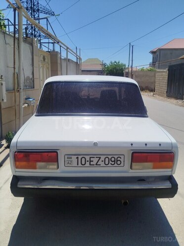 LADA (VAZ) 2107-10