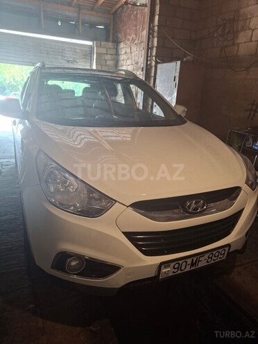 Hyundai ix35-4