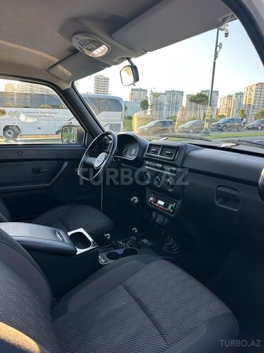 LADA (VAZ) Niva-10