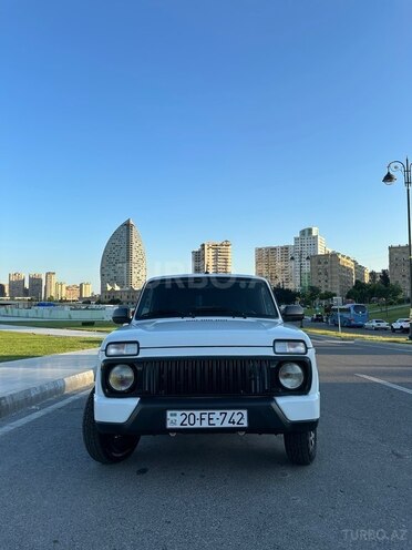 LADA (VAZ) Niva-3