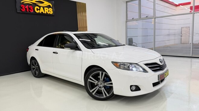 Toyota Camry-2
