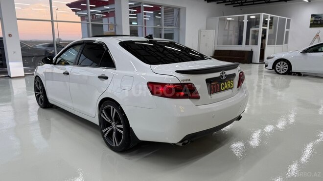 Toyota Camry-8