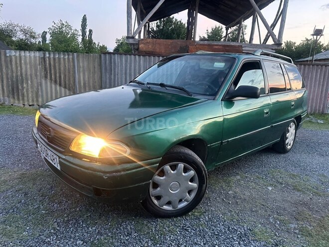 Opel Astra-3