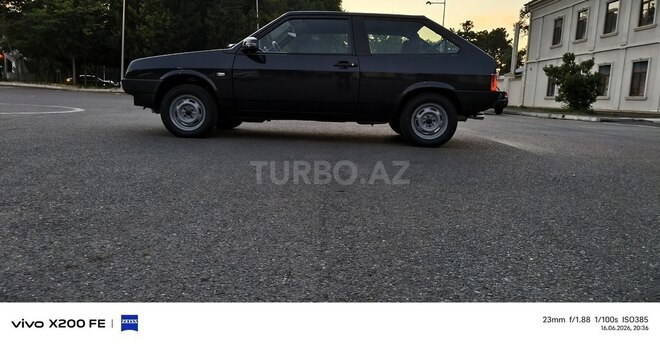 LADA (VAZ) 2108-2