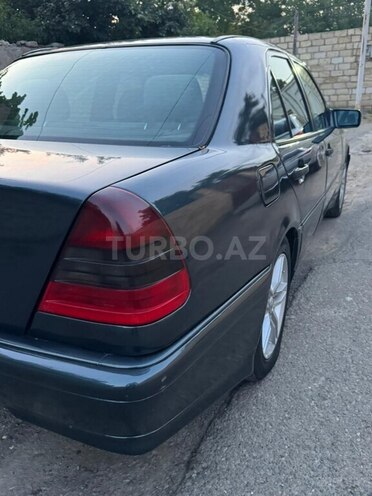 Mercedes C 180-4