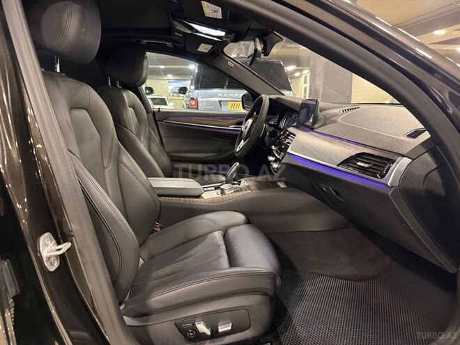 BMW 530-11