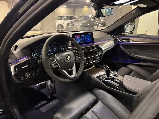 BMW 530-8