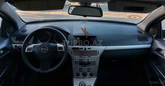 Opel Astra-16