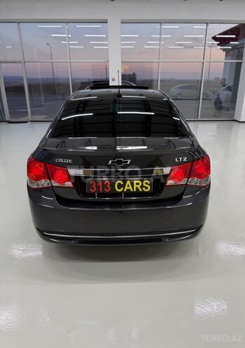 Chevrolet Cruze-5