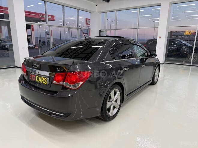 Chevrolet Cruze-4