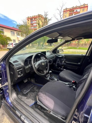 Opel Astra-7