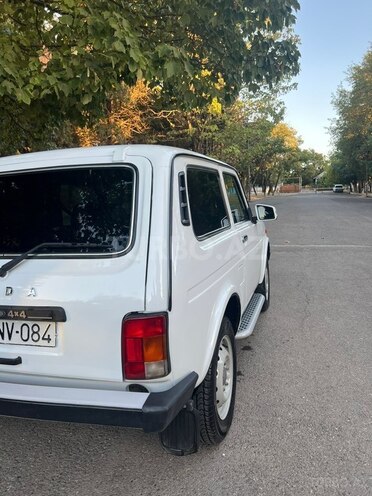 LADA (VAZ) Niva-2