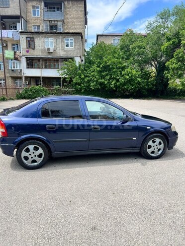 Opel Astra-4