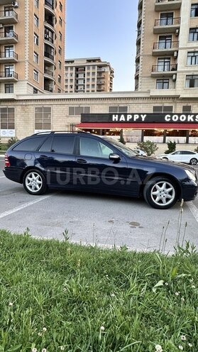 Mercedes C 220-10