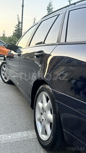 Mercedes C 220-6