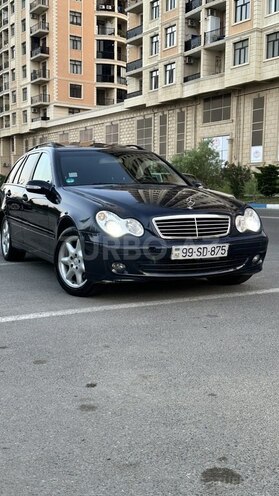 Mercedes C 220-1