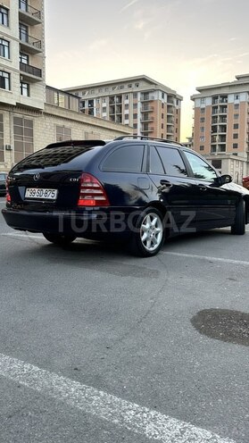 Mercedes C 220-9