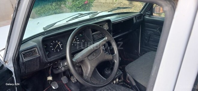 LADA (VAZ) 2107-10