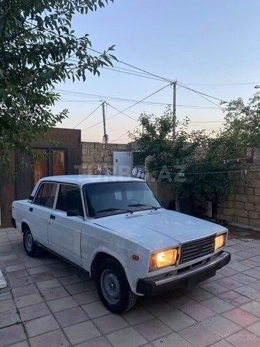 LADA (VAZ) 2107-5