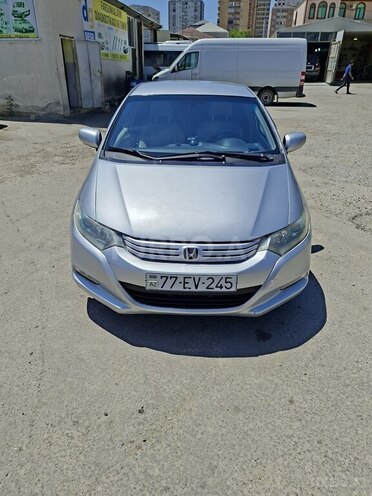 Honda Insight-1