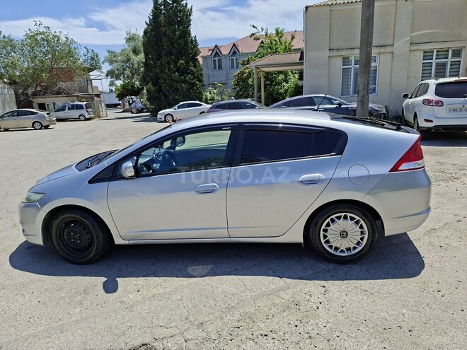 Honda Insight-4