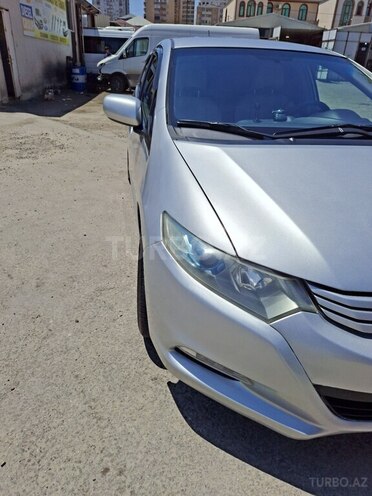Honda Insight-5