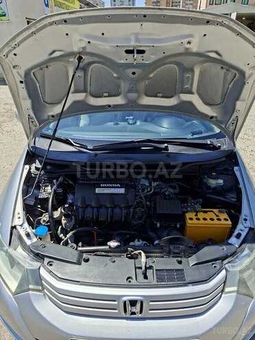 Honda Insight-10