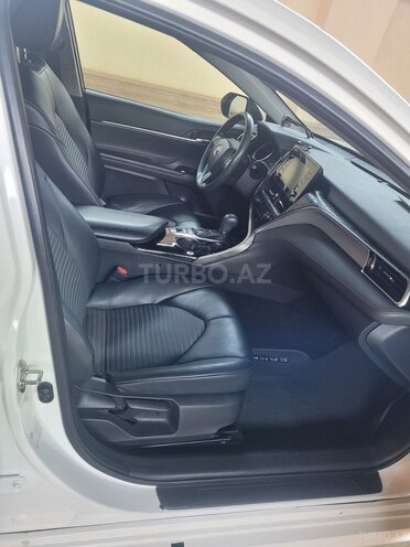 Toyota Camry-4