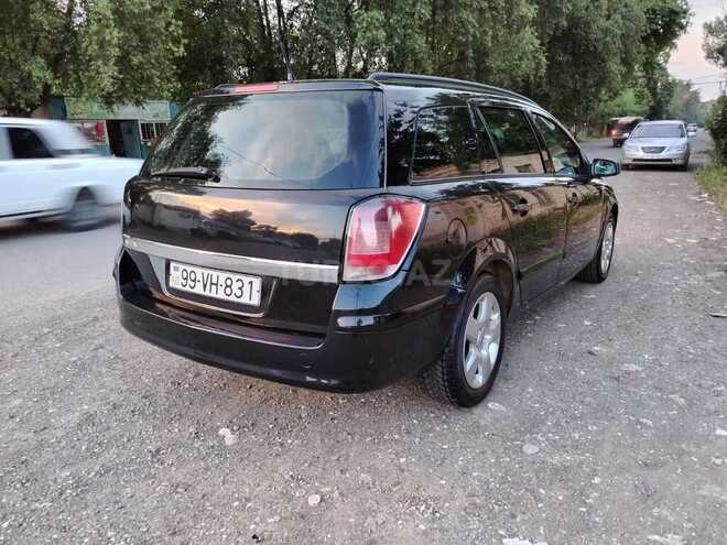 Opel Astra-11