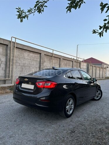 Chevrolet Cruze-6