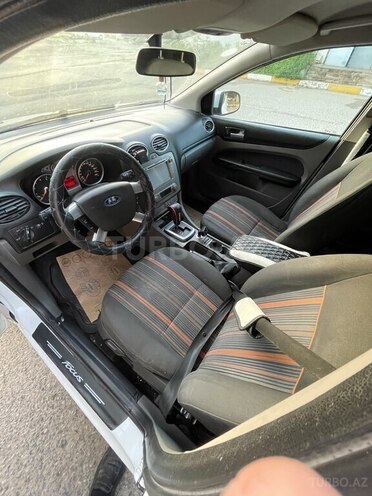 Ford Focus-4