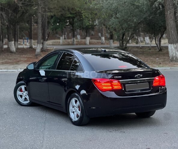 Chevrolet Cruze-4